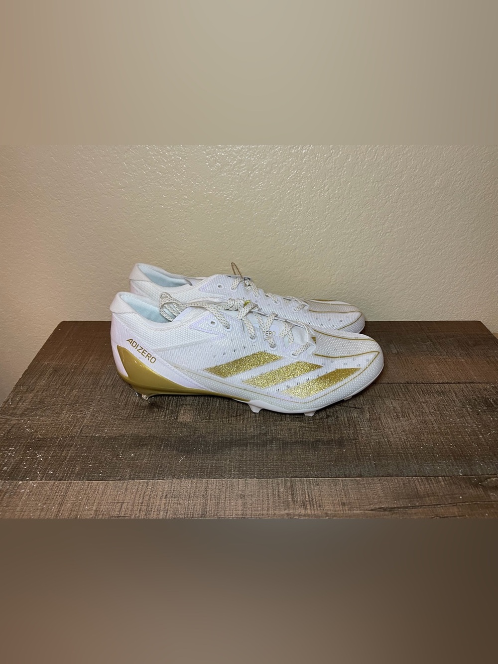 Adidas Adizero Electric “White Gold Metallic”
- Size 8.5 Men.